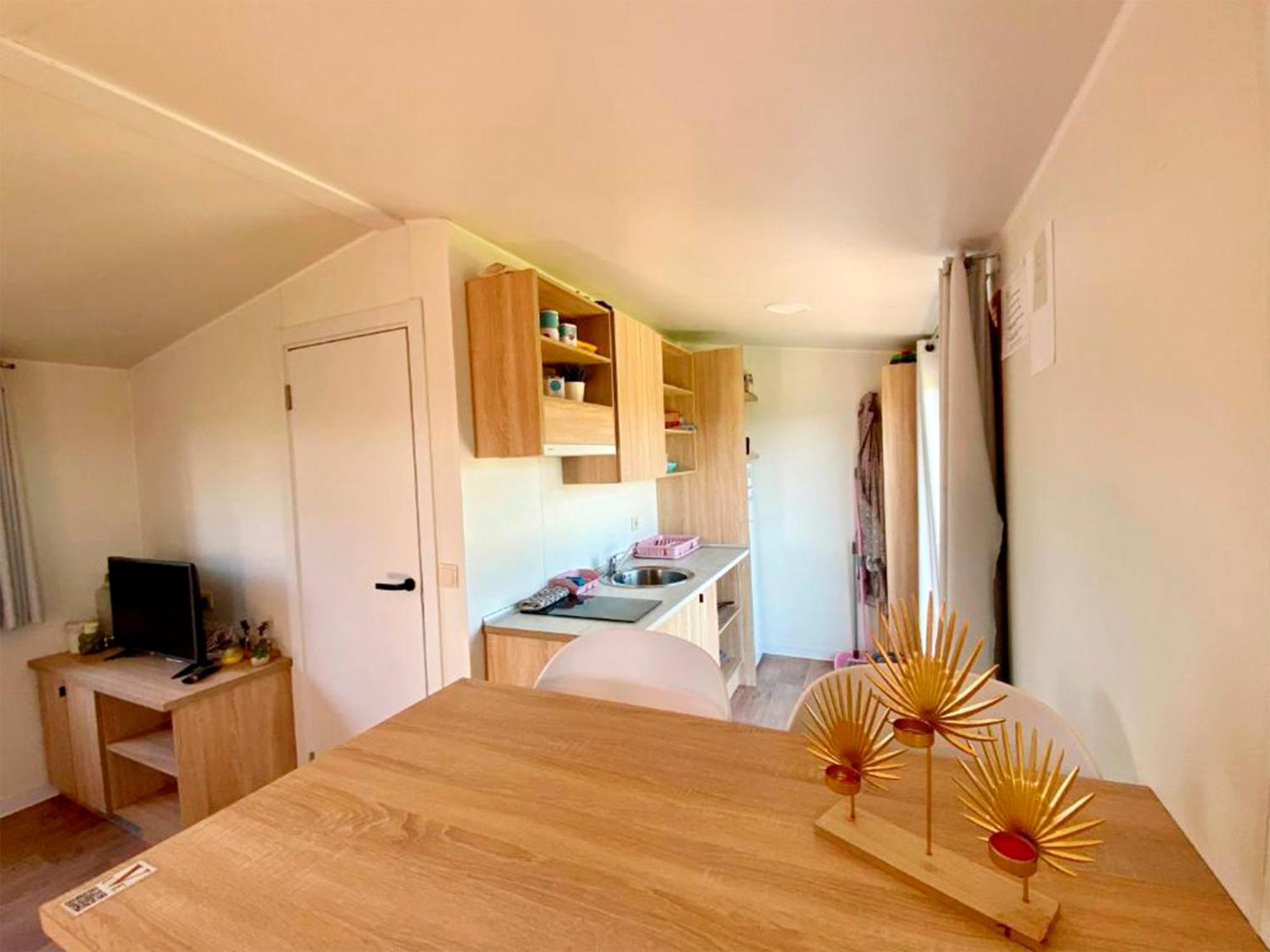 Apartamentos Via Street 3000 Hinojedo Eksteriør billede